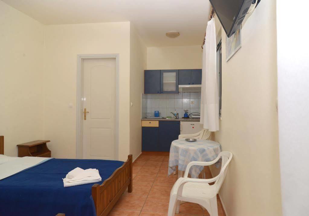 Katerina Rooms Agii Apostoloi Kato Daratso Buitenkant foto